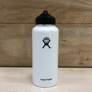 White 32 oz Hydro Flask!